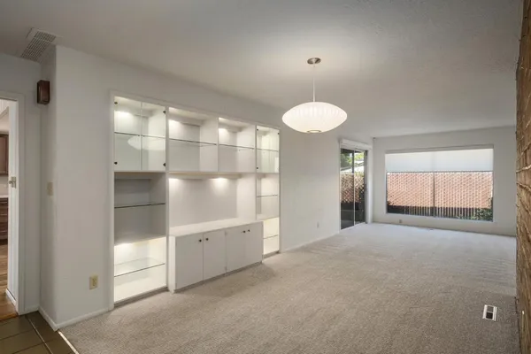 $549,000 | 1510 East Austin Way, Fresno, CA 93704