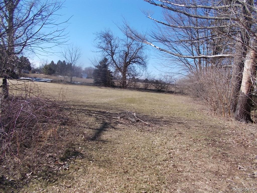3739 North Main Street Akron, MI 48701 - Photo 7 of 31