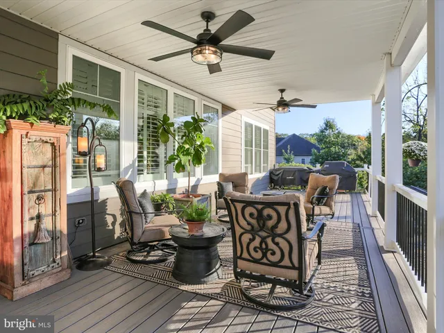 $998,000 | 40 Simmons Creek Lane, Enola, PA 17025