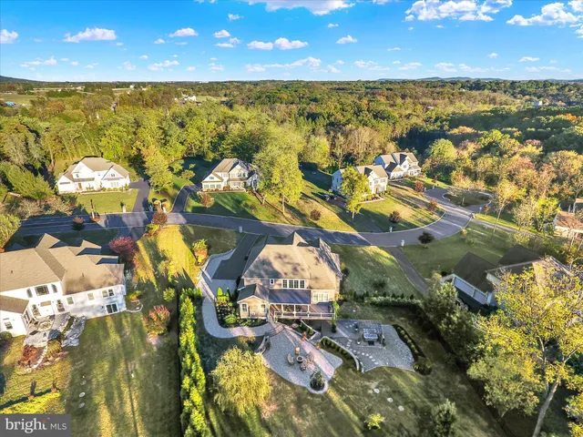 $998,000 | 40 Simmons Creek Lane, Enola, PA 17025