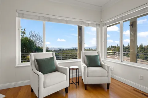 $1,799,000 | 6070 Mazuela Drive, Oakland, CA 94611