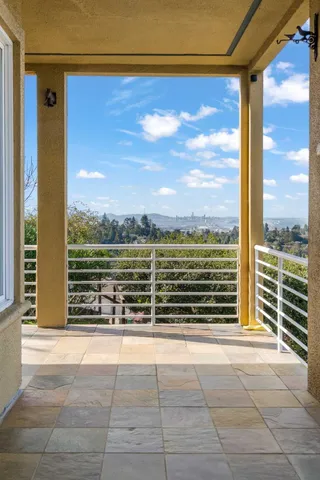 $1,799,000 | 6070 Mazuela Drive, Oakland, CA 94611