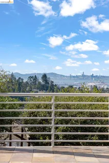 $1,900,000 | 6070 Mazuela Drive, Oakland, CA 94611