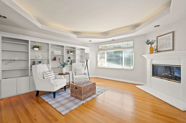 $1,799,000 | 6070 Mazuela Drive, Oakland, CA 94611