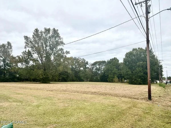 $40,000 | 618 MacArthur Road, Ville Platte, LA 70586