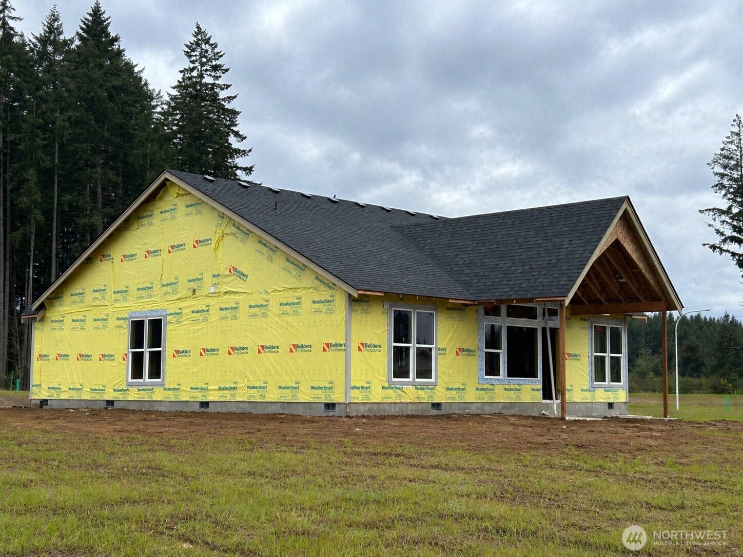 639 Vertex Avenue Winlock, WA 98596 - Photo 2 of 22 a view of a house next to a big yard