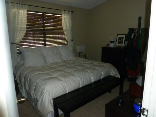 812 Jeffery Street Boca Raton, FL 33487 - Photo 10 of 17 P1080230