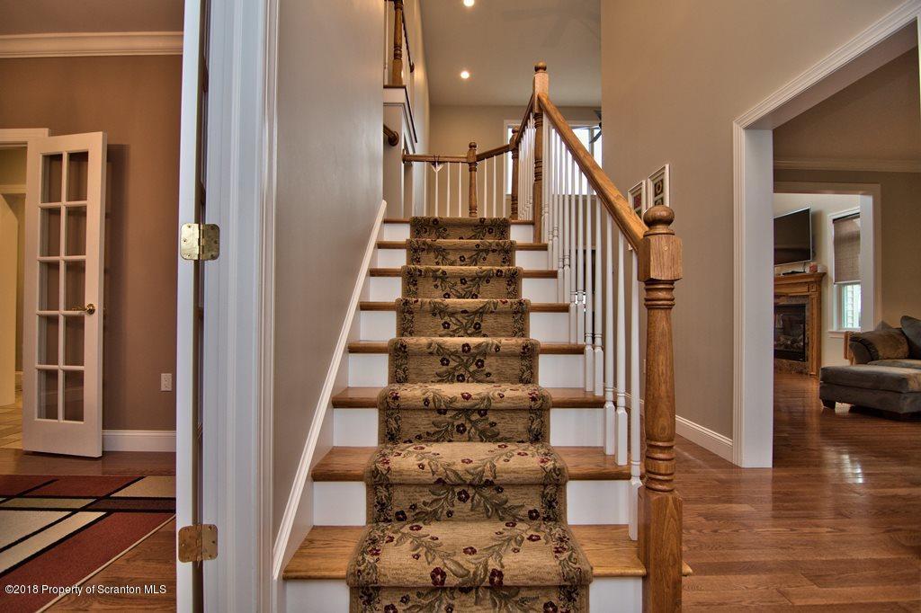219 Carpenter Hill Road Clarks Summit, PA 18411 - Photo 4 of 62 Gallery Image 4