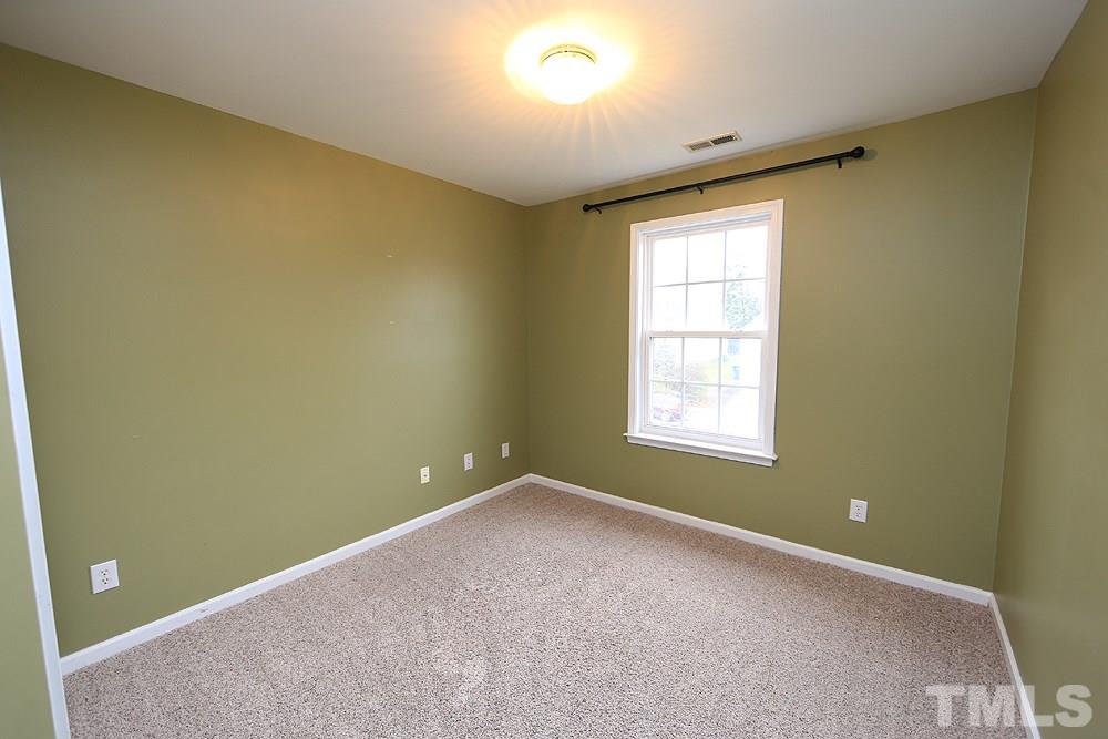 5720 Keowee Way Raleigh, NC 27616 - Photo 13 of 21 Gallery Image 13