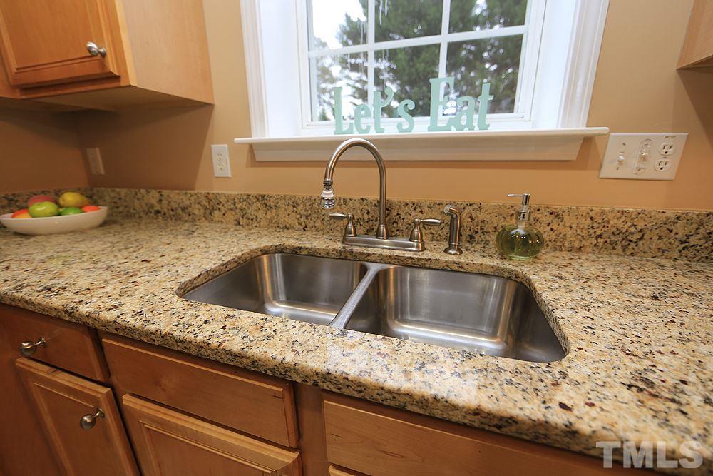 5720 Keowee Way Raleigh, NC 27616 - Photo 6 of 21 Gallery Image 6