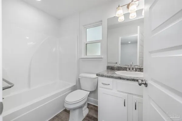 $1,650 | 8154 Lawton Street, Unit B, Pensacola, FL 32514