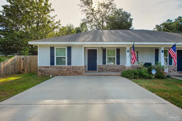$1,650 | 8154 Lawton Street, Unit B, Pensacola, FL 32514