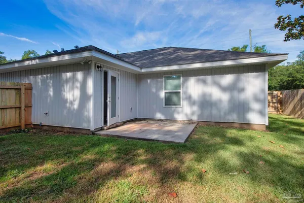 $1,650 | 8154 Lawton Street, Unit B, Pensacola, FL 32514