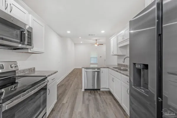 $1,650 | 8154 Lawton Street, Unit B, Pensacola, FL 32514