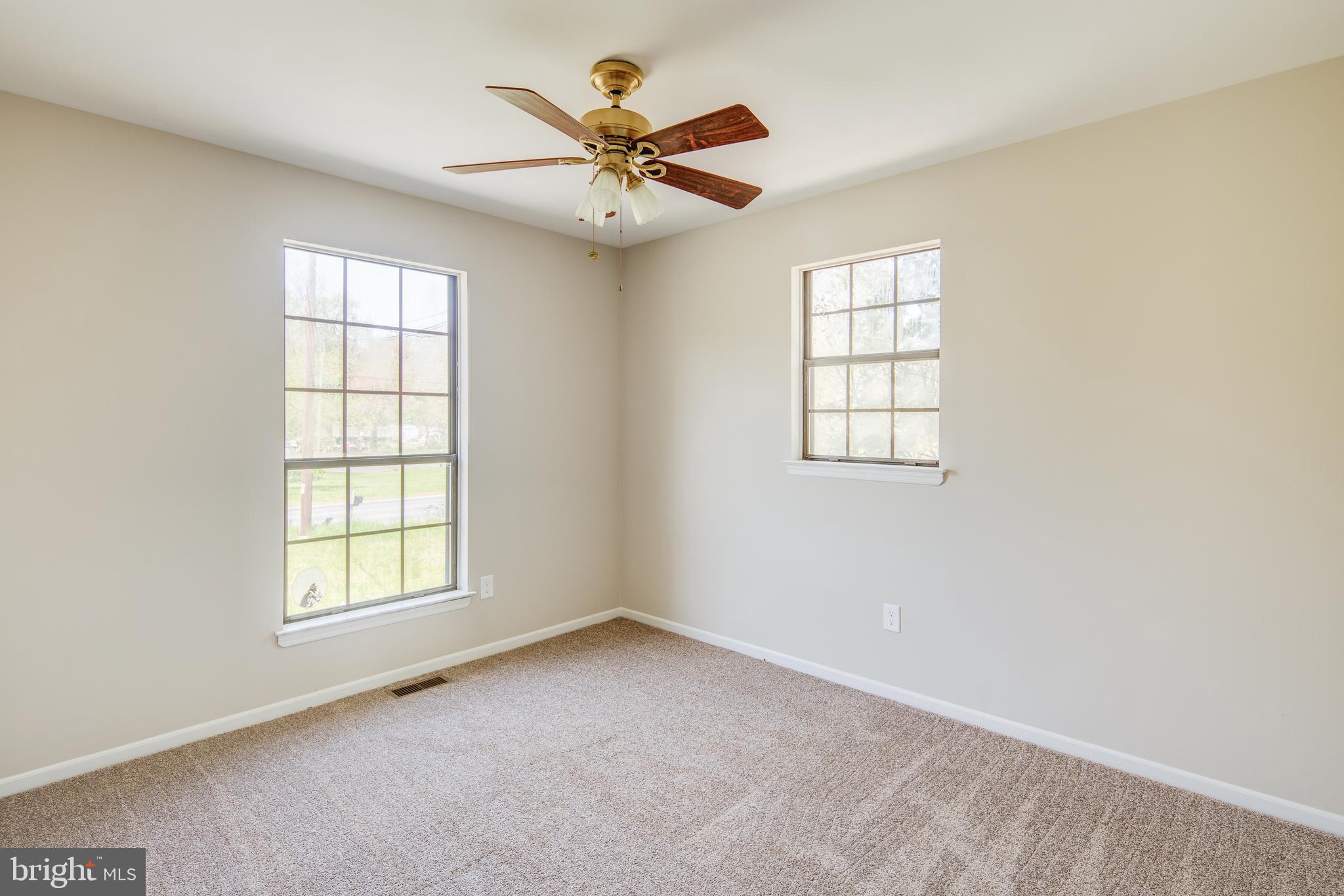 2326 Cooper Road Atco, NJ 08004 - Photo 14 of 25 Gallery Image 14