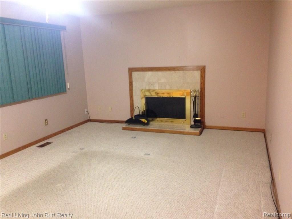269 Pepper Tree Lane Rochester, MI 48309 - Photo 8 of 18 image.jpg