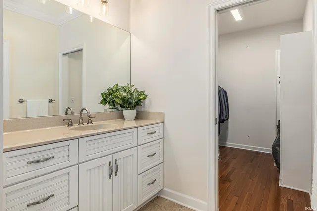 $850,000 | 8196 East Walnut Ridge, New Carlisle, IN 46552