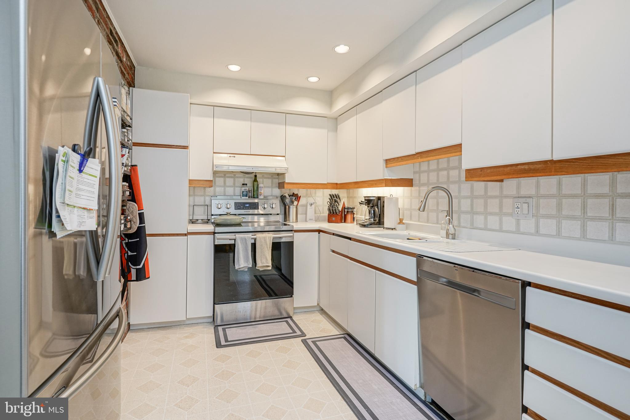 405 Kresson Road Cherry Hill, NJ 08034 - Photo 11 of 36 Gallery Image 11