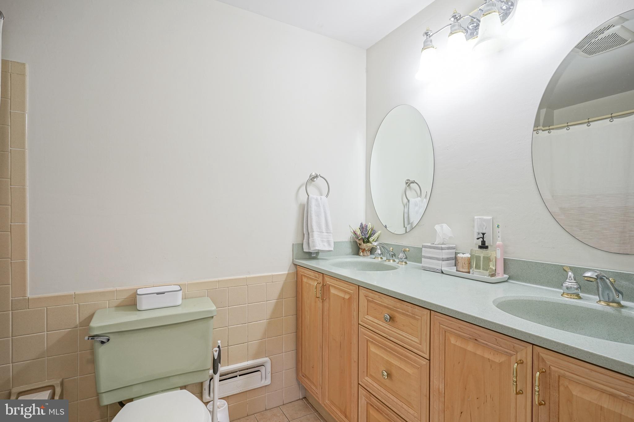 405 Kresson Road Cherry Hill, NJ 08034 - Photo 27 of 36 Gallery Image 27