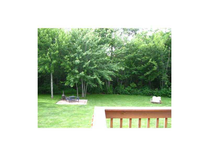 44 Hummingbird Lane Cranston, RI 02921 - Photo 7 of 7 Yard/Garden.