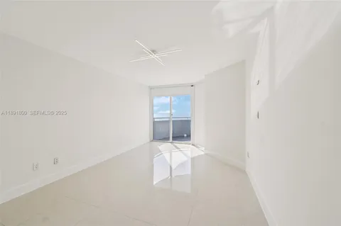 $1,350,000 | 6301 Collins Avenue, Unit 2203, Miami Beach, FL 33141