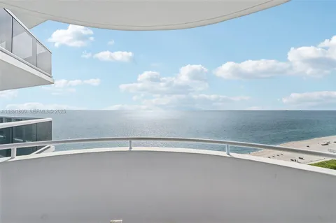 $1,350,000 | 6301 Collins Avenue, Unit 2203, Miami Beach, FL 33141