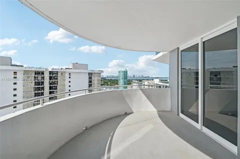 $1,350,000 | 6301 Collins Avenue, Unit 2203, Miami Beach, FL 33141