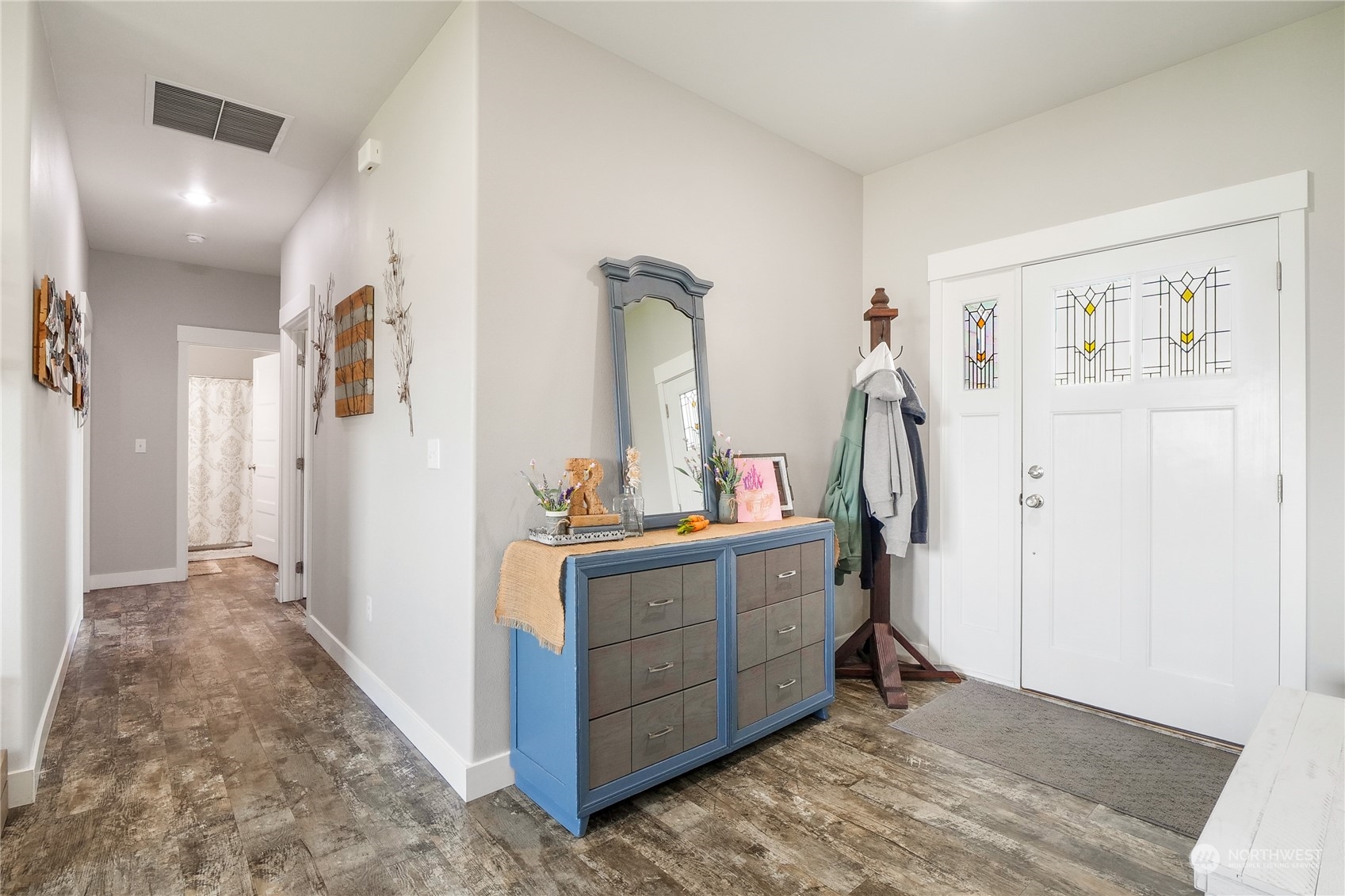 7851 Grove Road Northeast Moses Lake, WA 98837 - Photo 13 of 37 Gallery Image 13