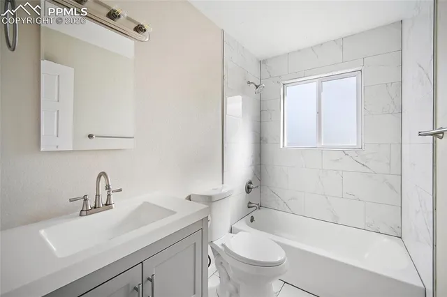 $380,000 | 3675 Darkwood Place, Colorado Springs, CO 80910