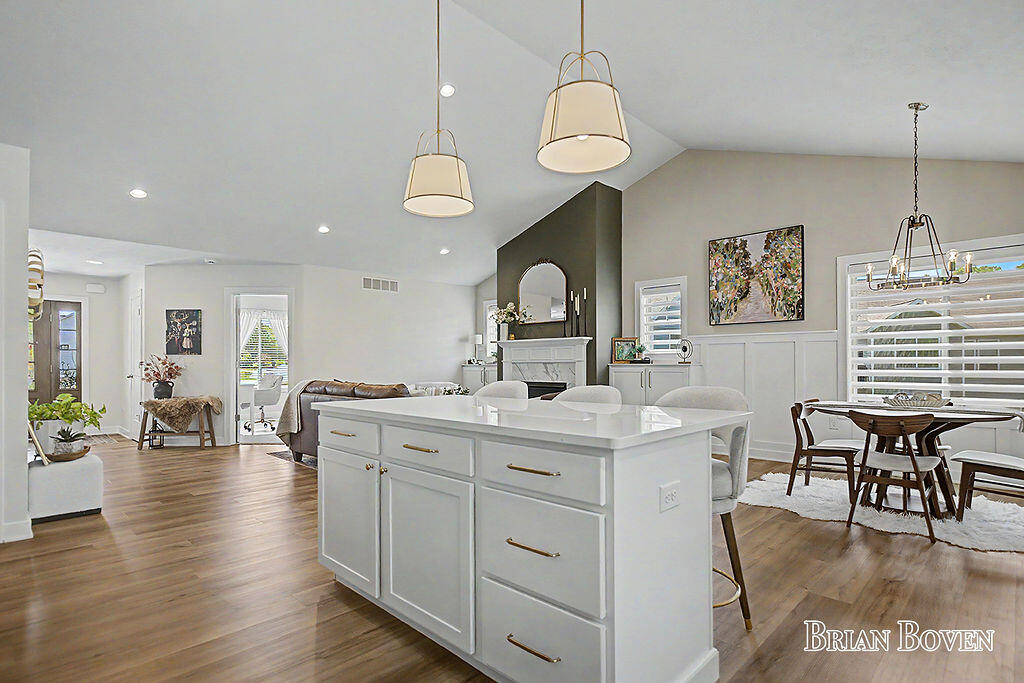 8366 Rose Ridge Drive Rockford, MI 49341 - Photo 10 of 63 2F9A0851