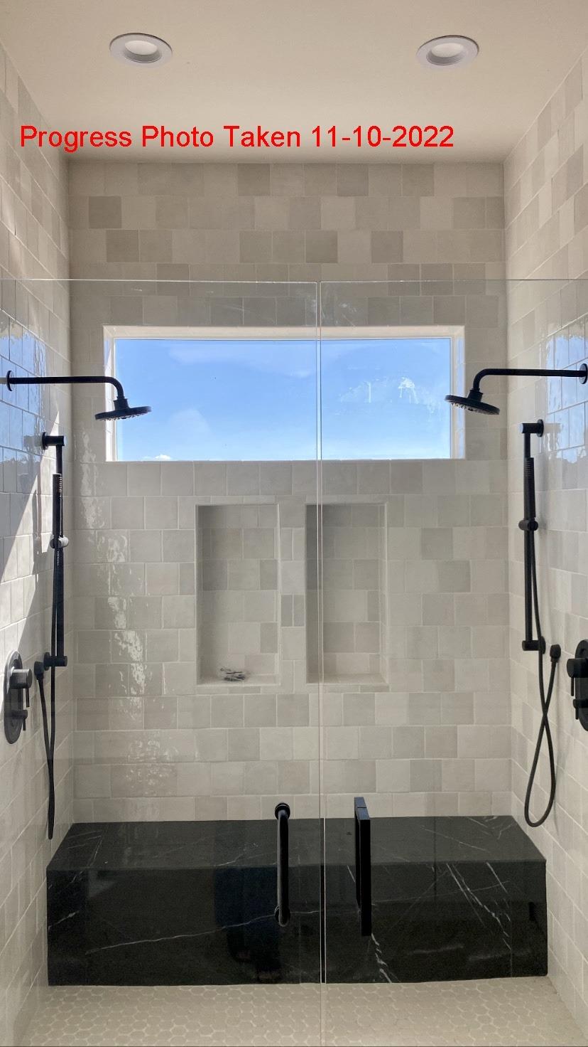 14480 Academy Oaks Lane Clovis, CA 93619 - Photo 4 of 37 a bathroom with a shower