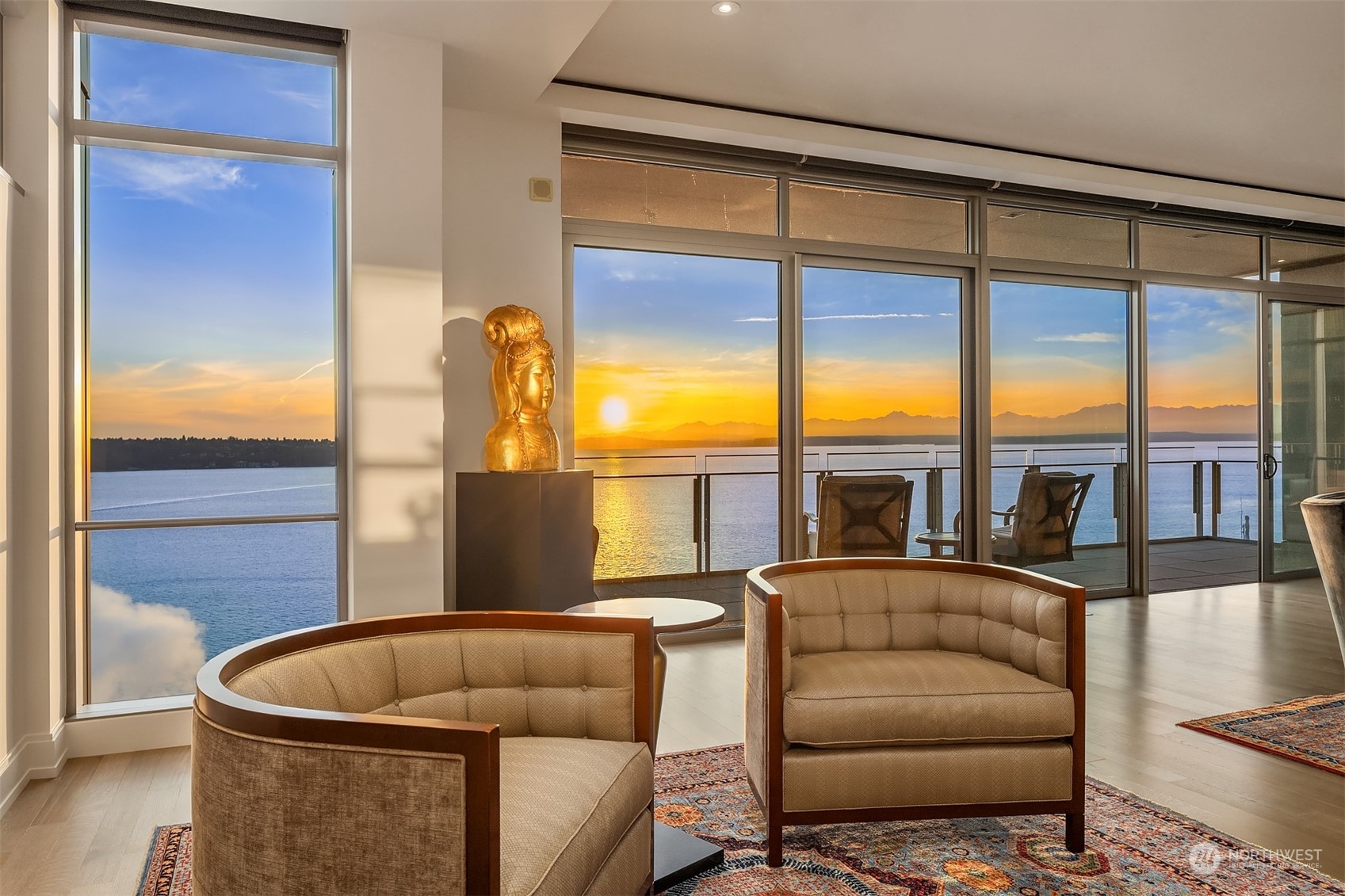 99 Union Street, Unit 1801 Seattle, WA 98101 - Photo 14 of 40