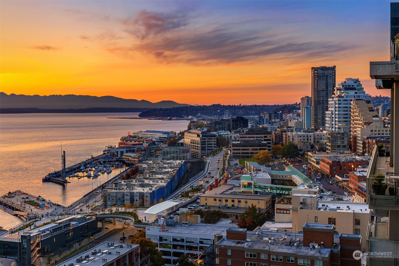 99 Union Street, Unit 1801 Seattle, WA 98101 - Photo 17 of 40