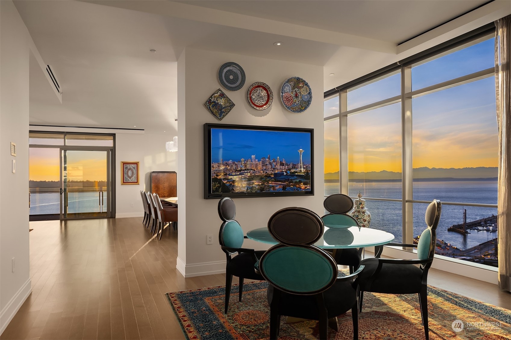 99 Union Street, Unit 1801 Seattle, WA 98101 - Photo 24 of 40