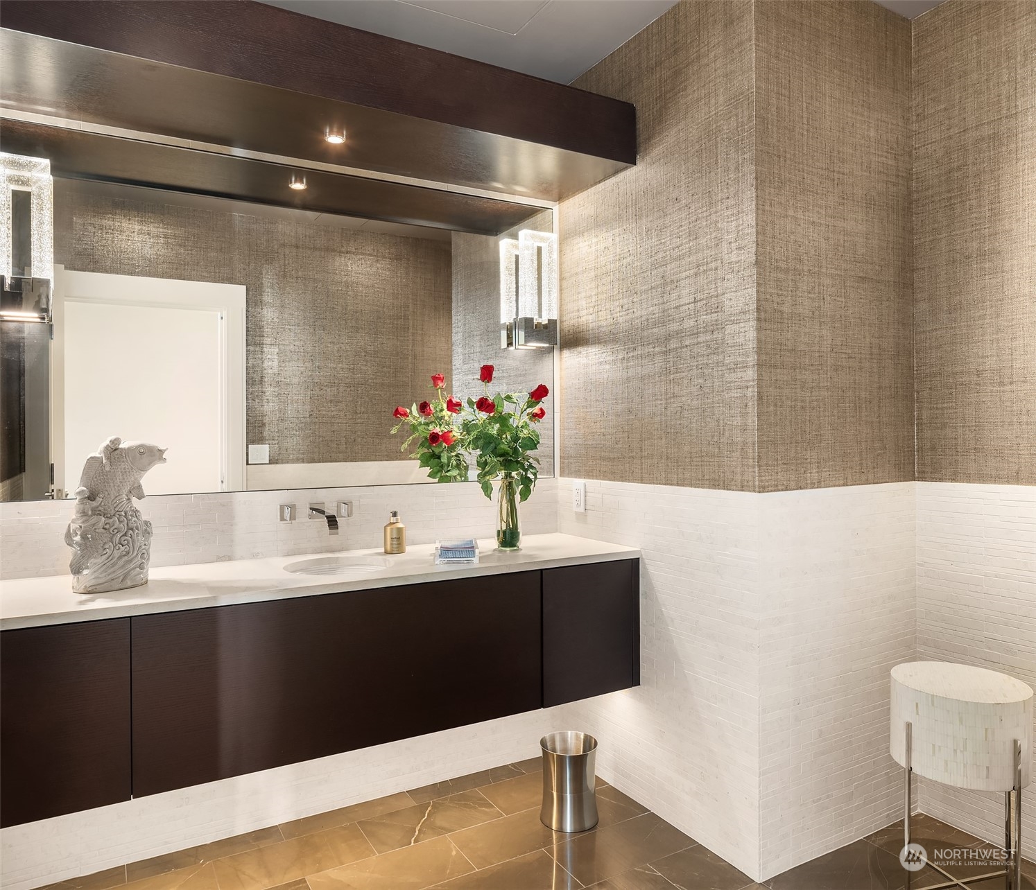 99 Union Street, Unit 1801 Seattle, WA 98101 - Photo 26 of 40