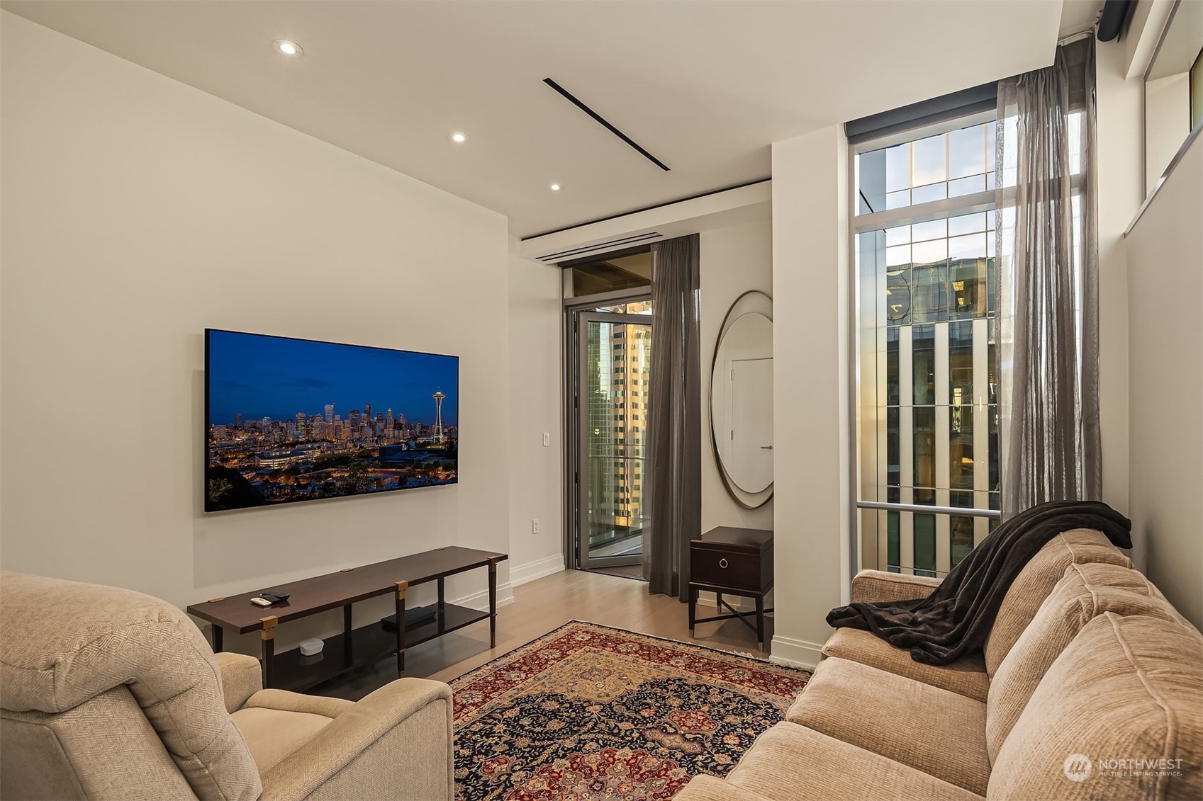 99 Union Street, Unit 1801 Seattle, WA 98101 - Photo 33 of 40