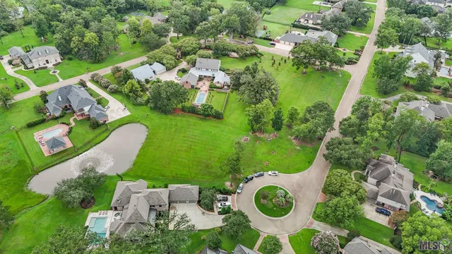 $365,000 | 18704 St Andrews Court West, Prairieville, LA 70769