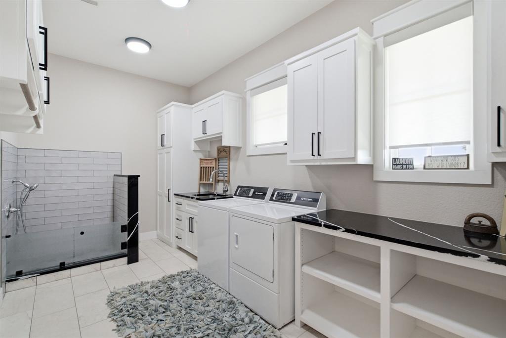 1670 North Bosley Road Santo, TX 76472 - Photo 14 of 40 LAUNDRY & DOG WASH
