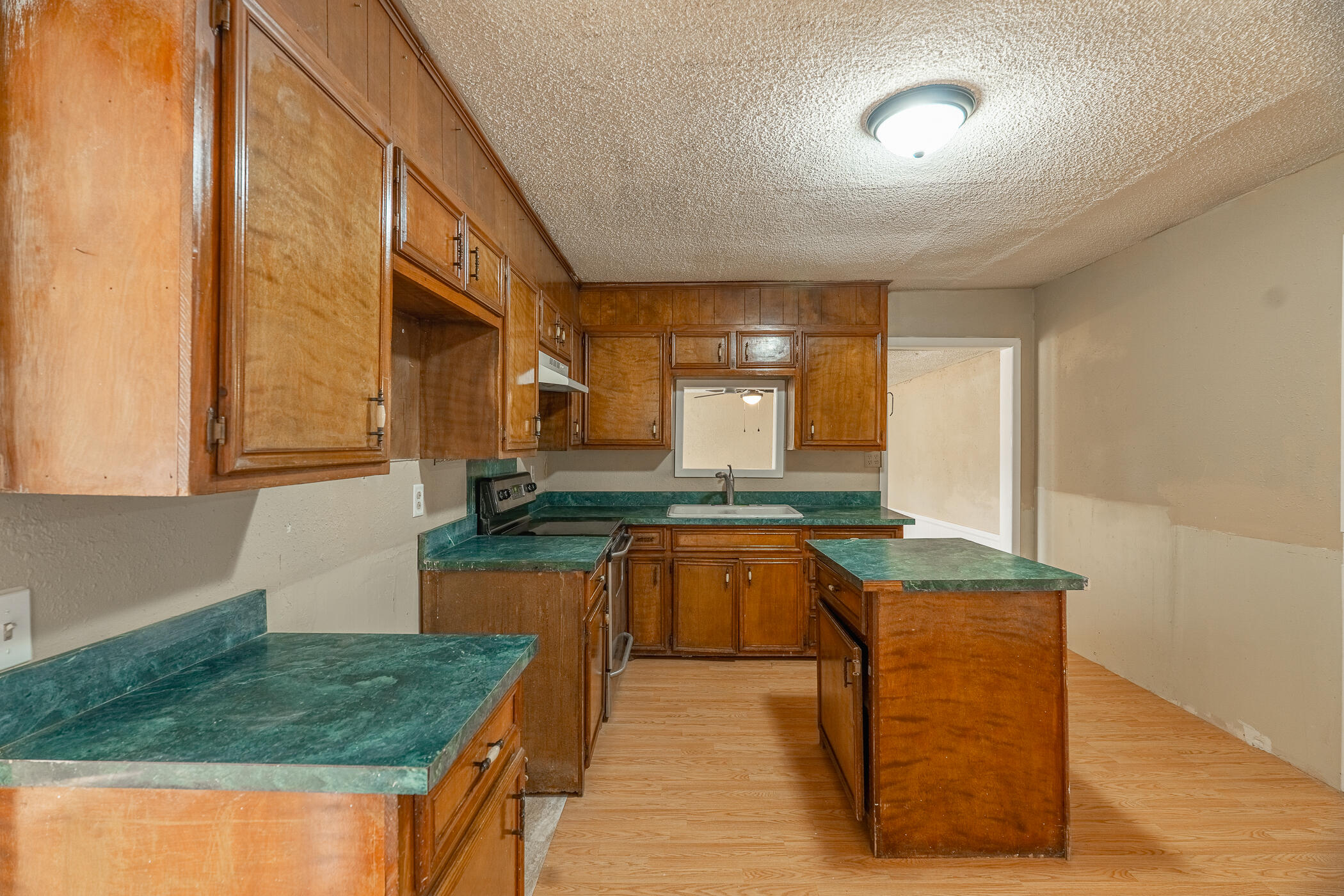 4812 36th Street Lubbock, TX 79414 - Photo 11 of 44 DSC07664-HDR