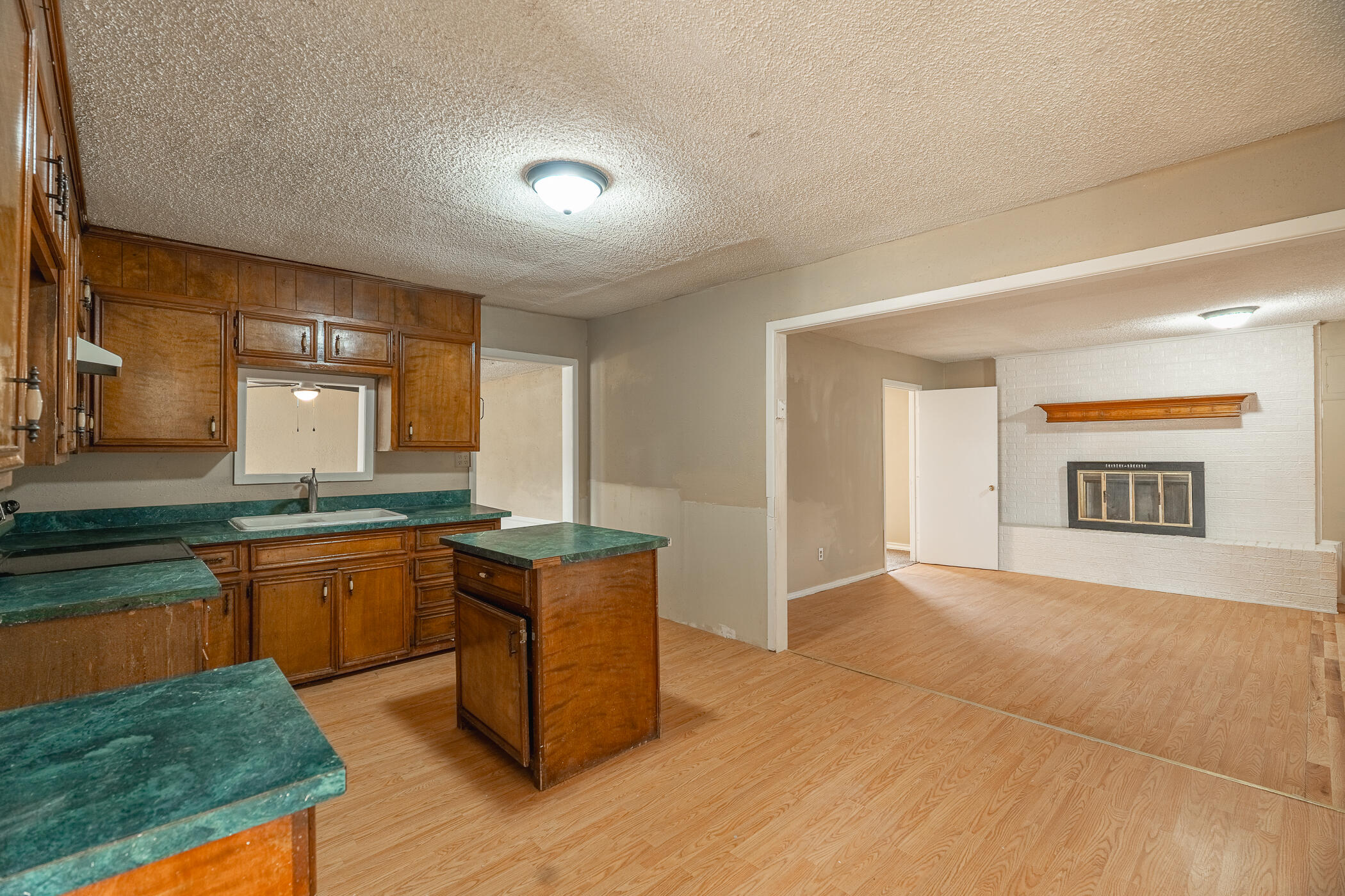 4812 36th Street Lubbock, TX 79414 - Photo 10 of 44 DSC07661-HDR
