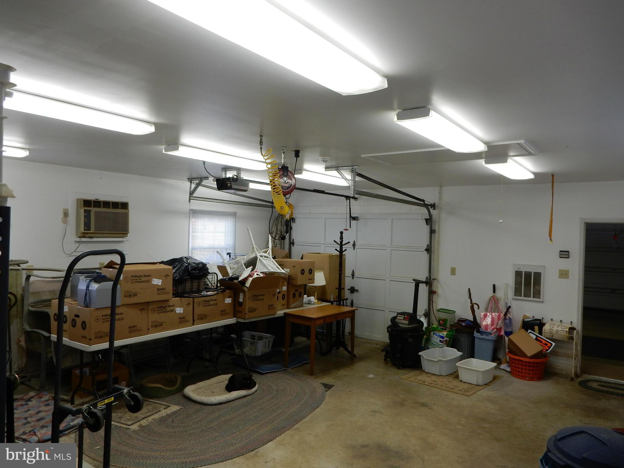 20726 El Rancho Road Boonsboro, MD 21713 - Photo 16 of 23 Garage