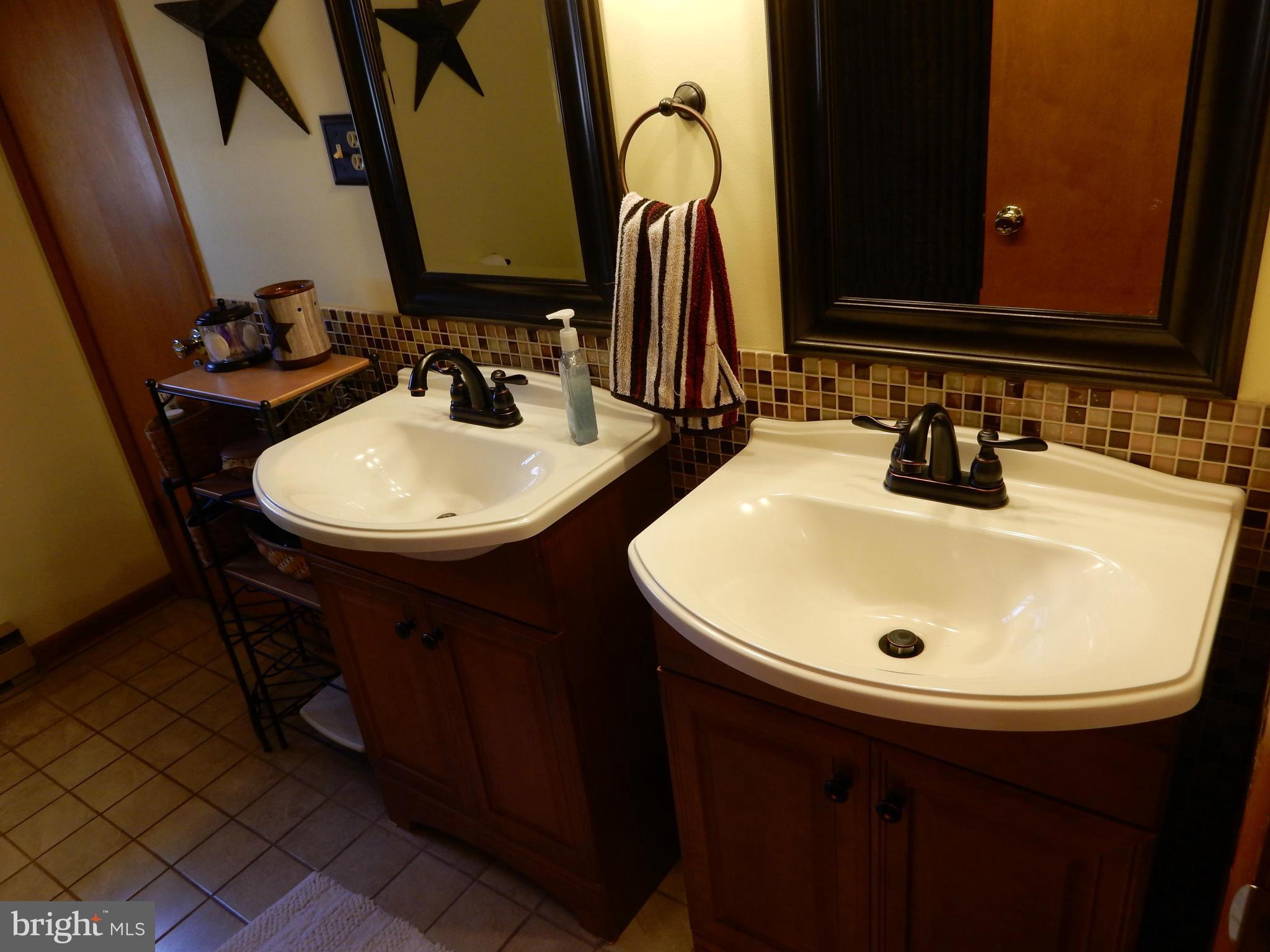 20726 El Rancho Road Boonsboro, MD 21713 - Photo 8 of 23 Bath