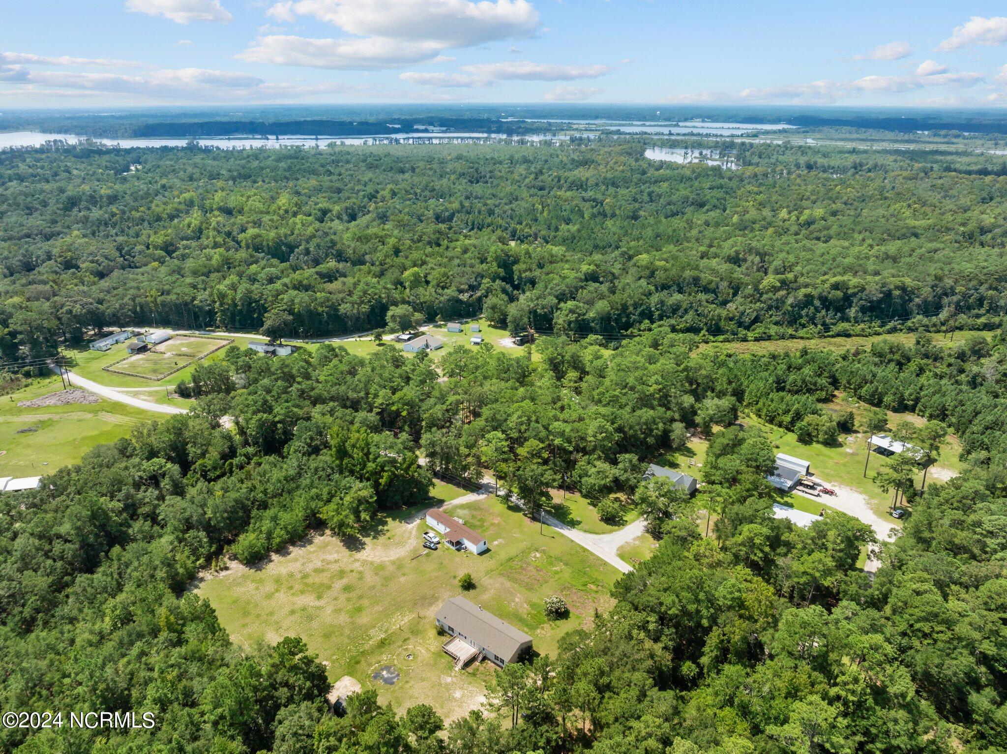 6016 Linson Road New Bern, NC 28560 - Photo 36 of 44 Aerial View