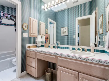 $899,000 | 11 Haverhill Way, San Antonio, TX 78209