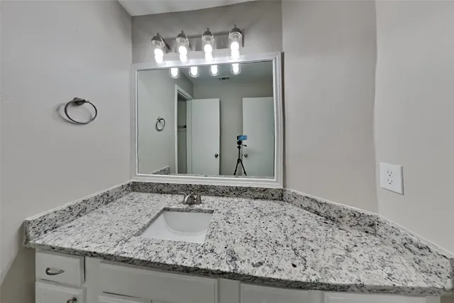 $2,600 | 14306 Cypress Falls Drive, Cypress, TX 77429