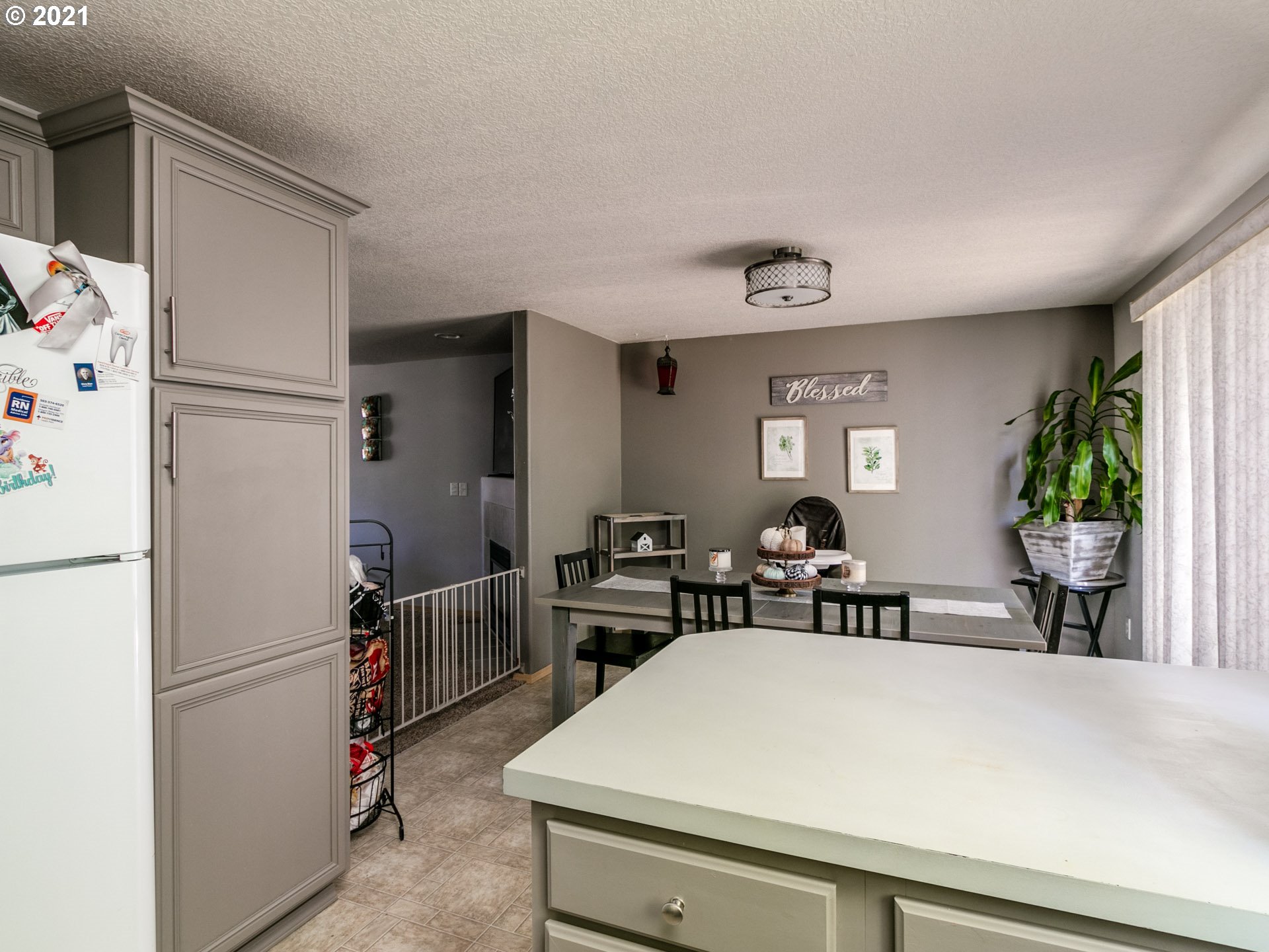 809 Northeast Faloma Road Portland, OR 97211 - Photo 14 of 30 Gallery Image 14