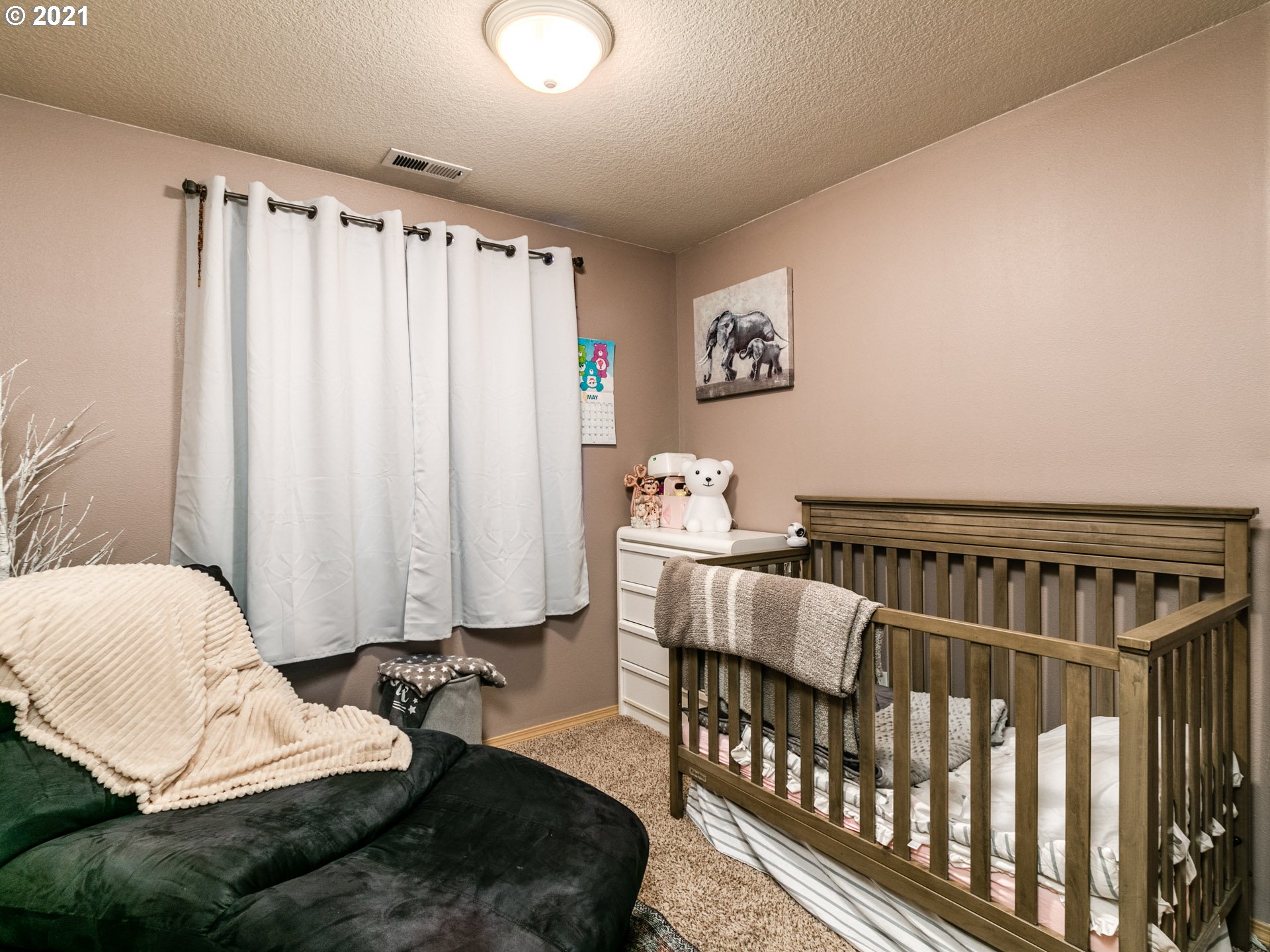 809 Northeast Faloma Road Portland, OR 97211 - Photo 18 of 30 Gallery Image 18