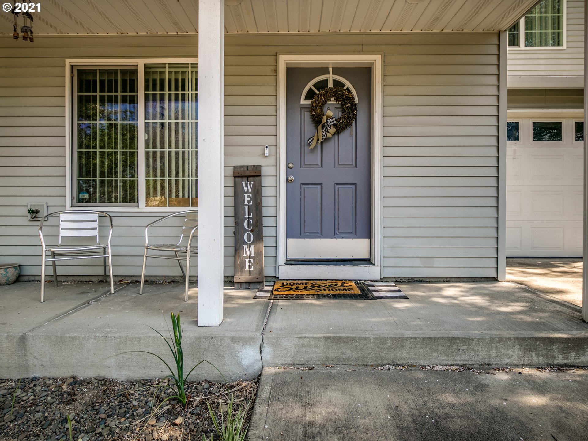 809 Northeast Faloma Road Portland, OR 97211 - Photo 3 of 30 Gallery Image 3
