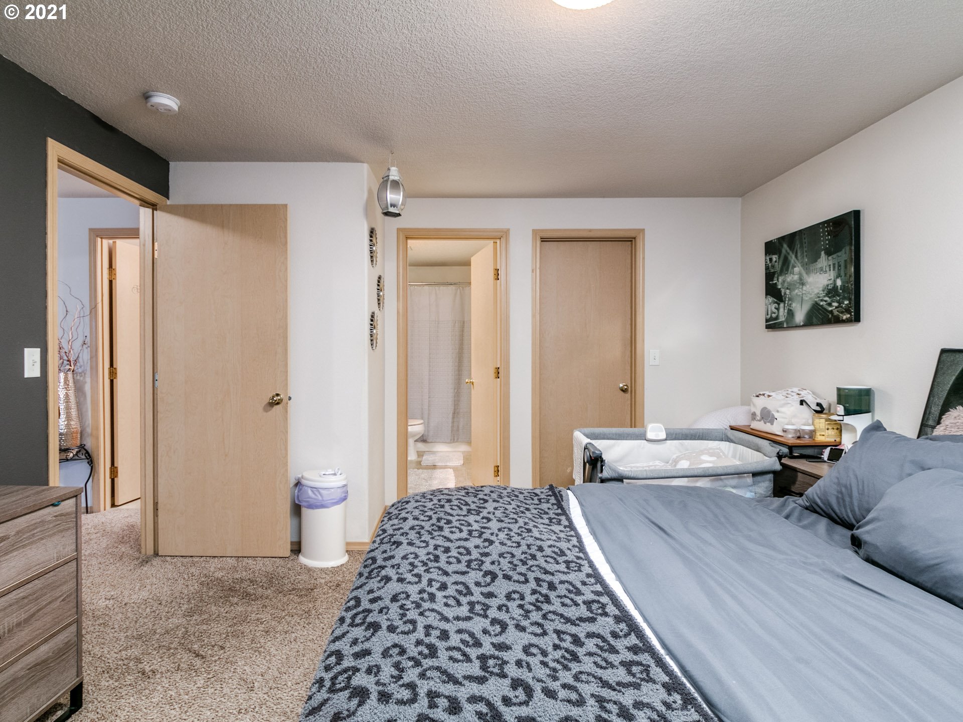 809 Northeast Faloma Road Portland, OR 97211 - Photo 23 of 30 Gallery Image 23