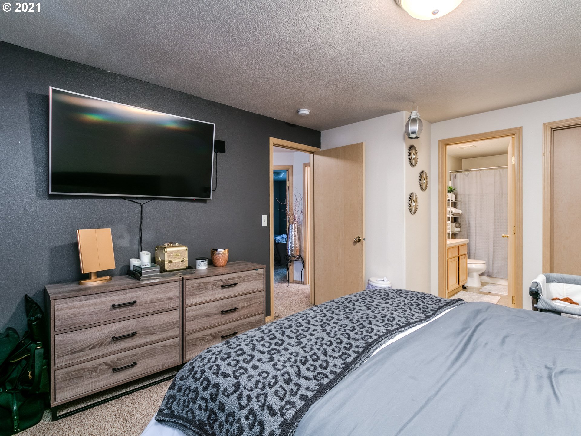 809 Northeast Faloma Road Portland, OR 97211 - Photo 25 of 30 Gallery Image 25